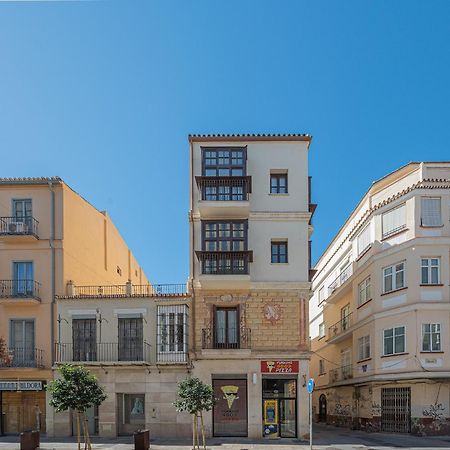 Dona Elvira Carreteria Apartment Malaga Exterior photo