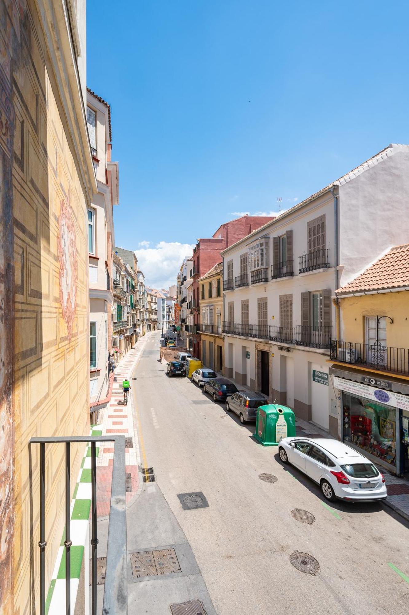 Dona Elvira Carreteria Apartment Malaga Room photo